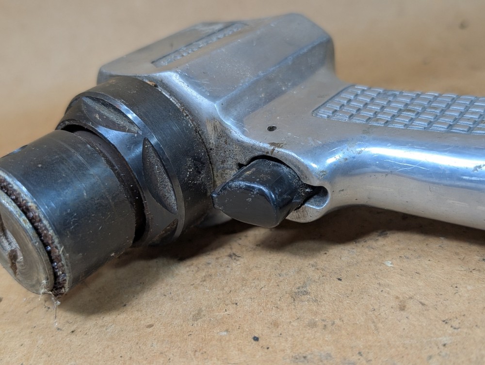 BLUE POINT AIR SANDER - AT425A