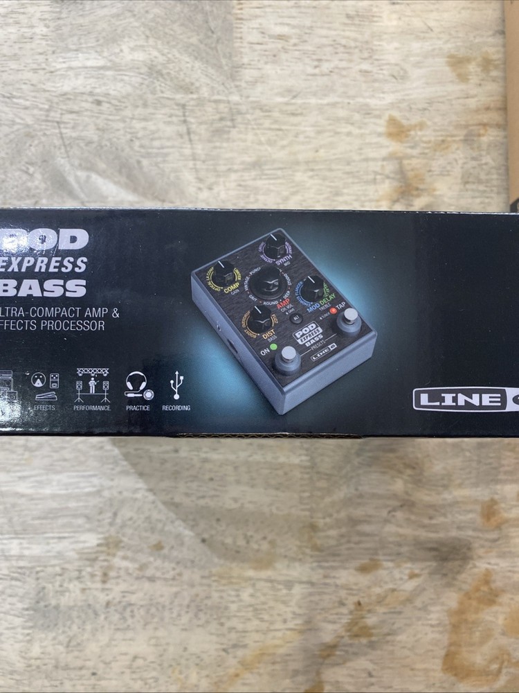 Line 6 POD Express Bass Amplifier Modeler and FX Processor Pedal