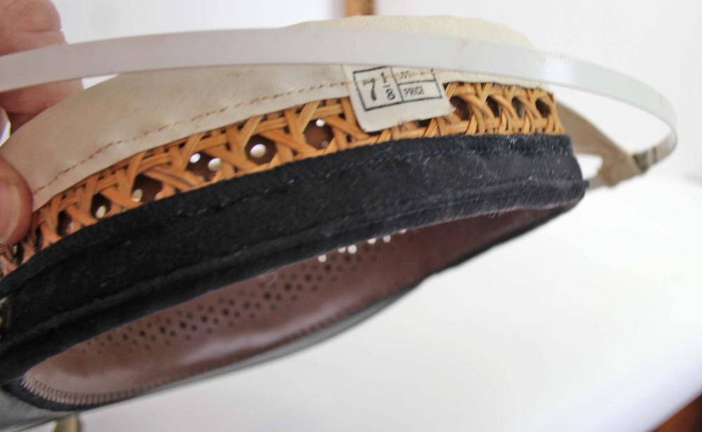 VNTG WWII USN Navy Officer Cap Covers Dog Tag Gloves Socks