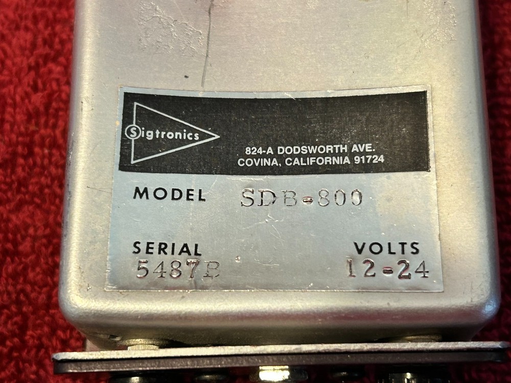 SIGTRONICS SDB-800 PANEL MOUNT INTERCOM DENTED BODY