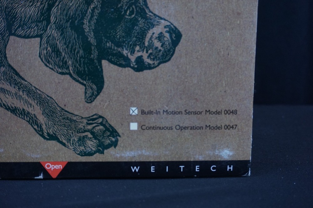 WEITECH Model 0048 Electronic Dog & Cat Repeller with Motion Sensor NEW