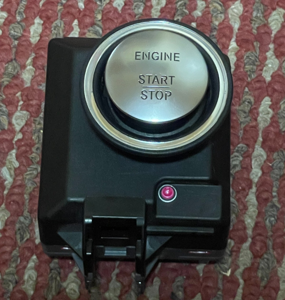 2014 Mercedes C250 Ignition Switch Control Module Unit OEM A 207 905 73 01