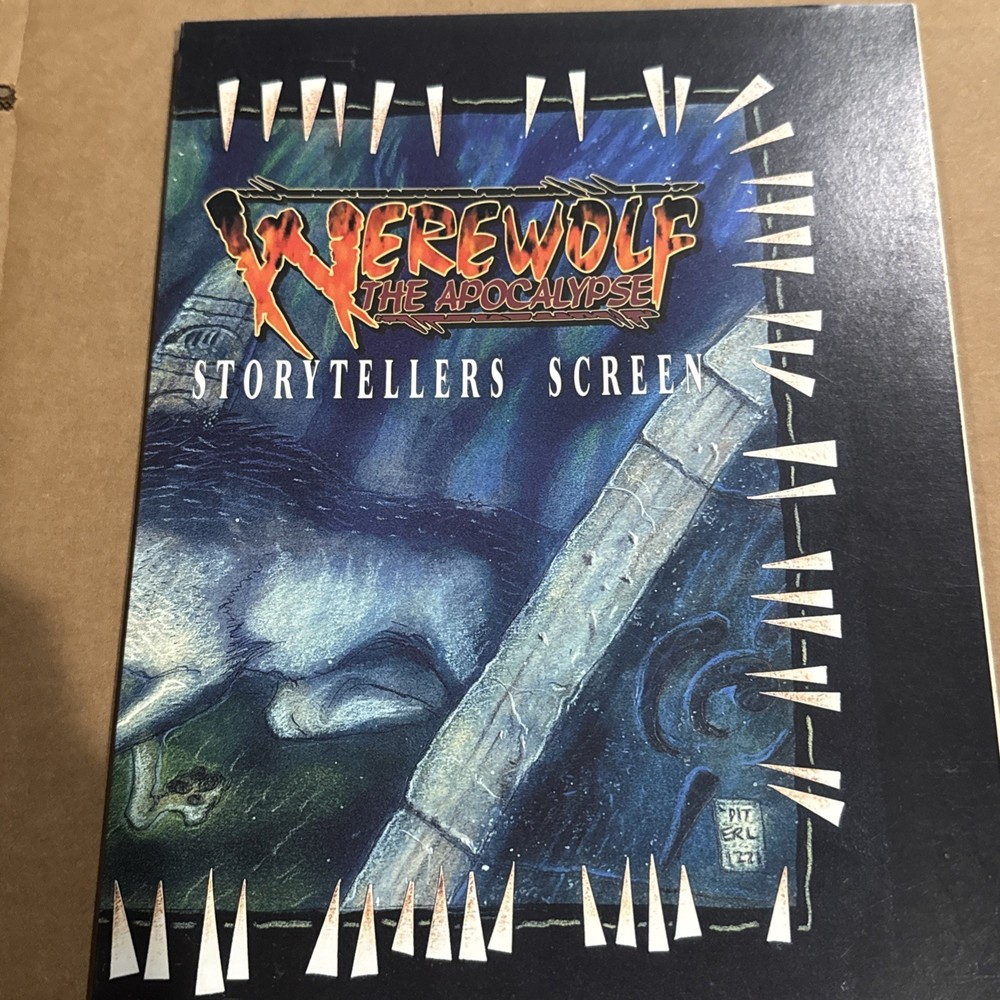 Storyteller's Screen w/Three Werewolf Stories & Battlemap (2nd Ed)