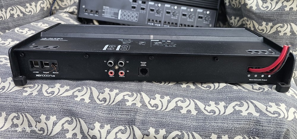 JL Audio Amplifier XD800/8v2 XD1000 1v2 SET