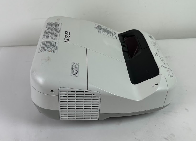 Epson PowerLite 585W H602A Projector w/ Remote Grade B