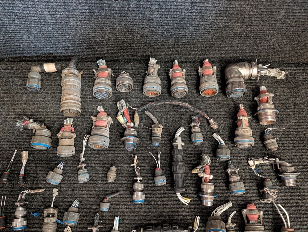 Misc Avionics and Airframe Connectors