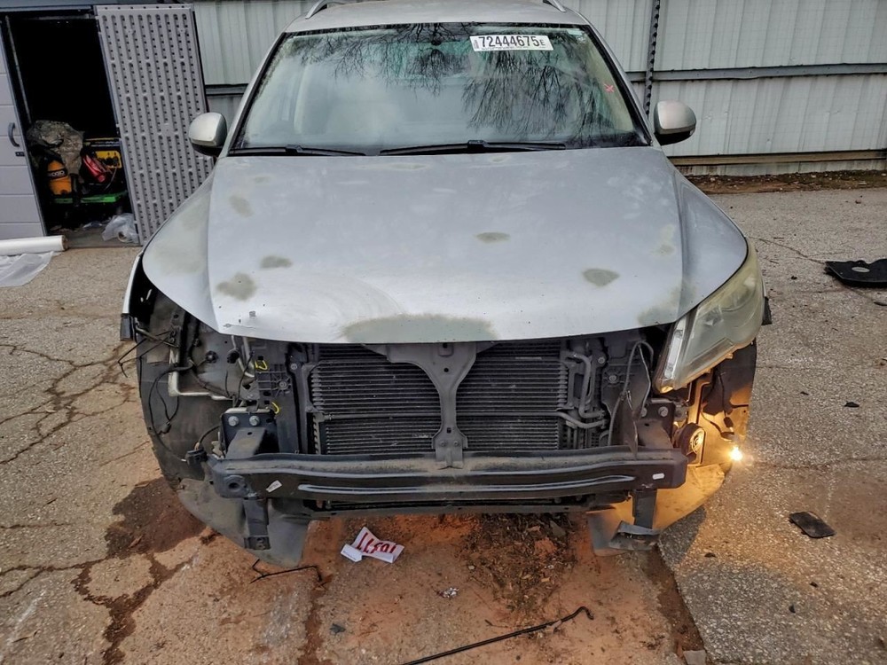 Fuse Box Engine Compartment Fits 12-16 EOS 4956922