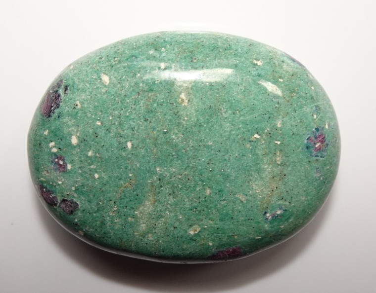 Ruby Fuchsite Palmstone - India sc1013