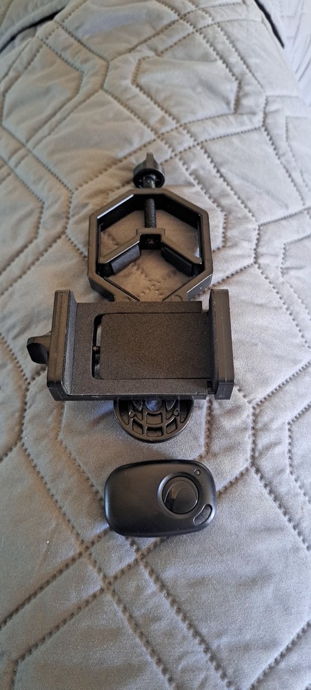 Celestron Smartphone Photography Adapter for Telescope W/ Bluetooth Shutter