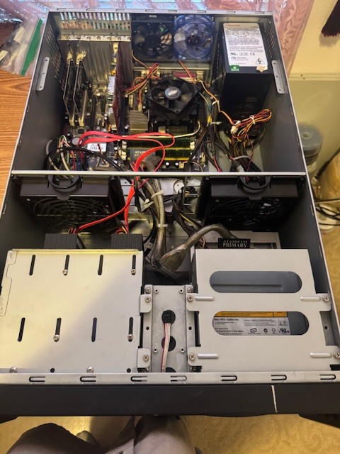 Cutomized X86 based Linux Suse10.1 Server system w/ 2 Raid drives in 4U Chassis