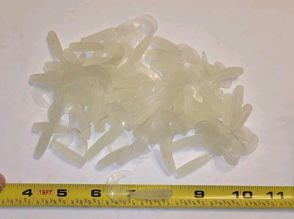 Glow 2 inch 100 Pack Curl Tail Grubs