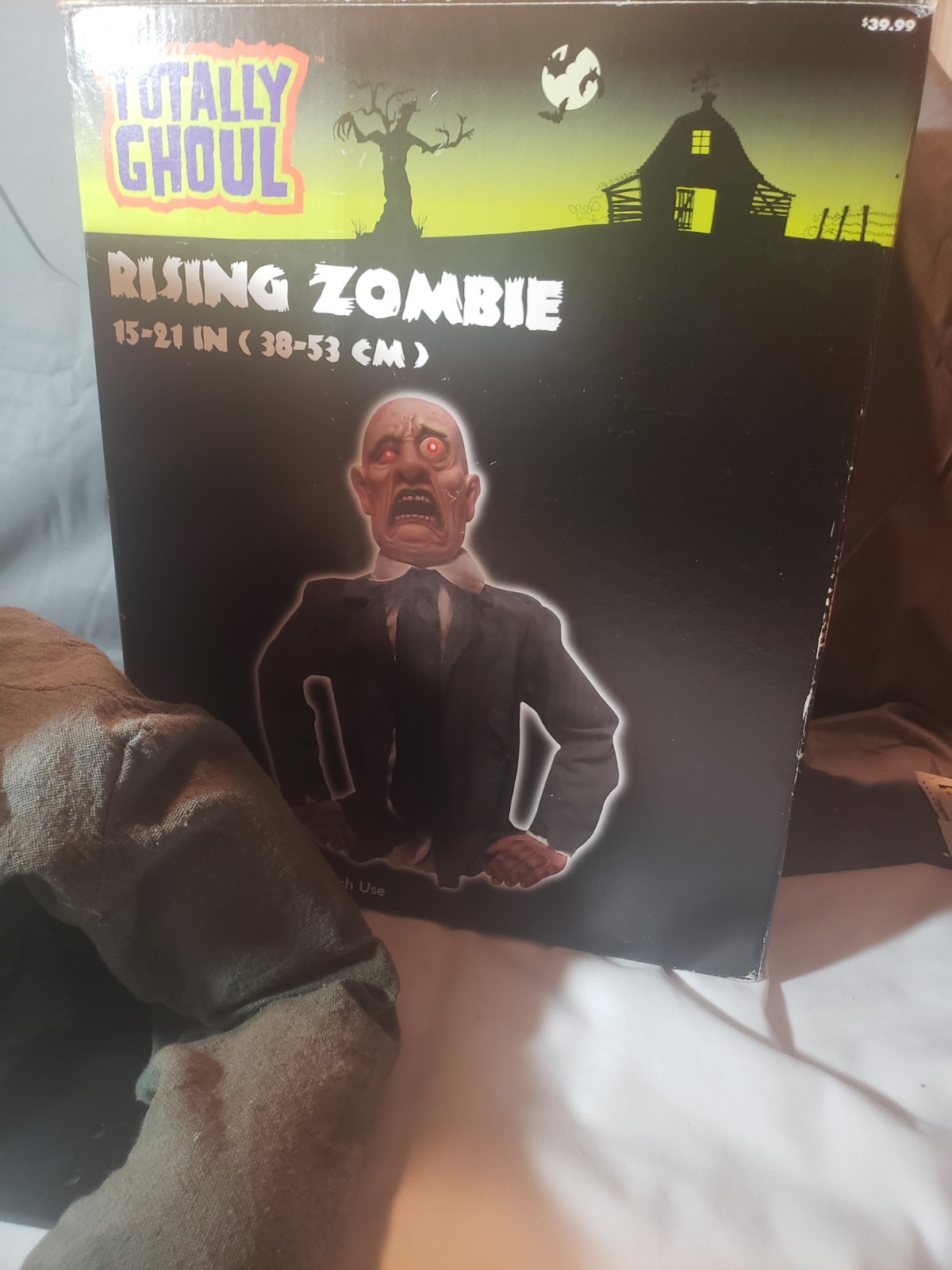 Rising Zombie Halloween Animatronic Prop Spirit Totally Ghoul Decoration Read