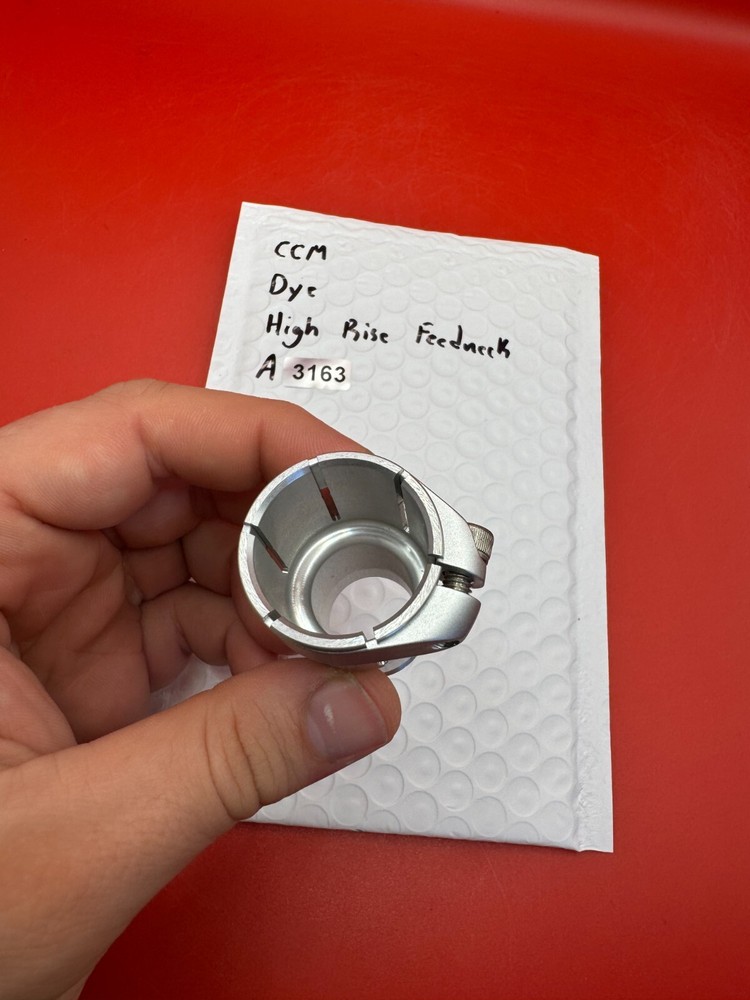 CCM Dye High Rise Feedneck