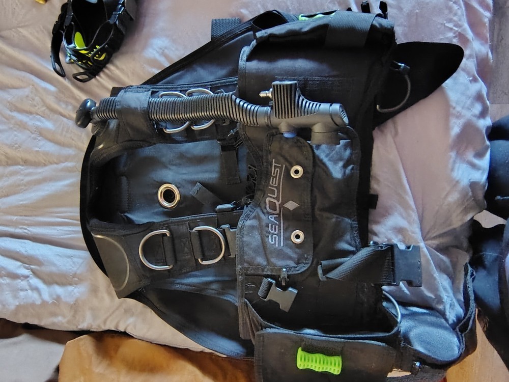 Sea Quest Scuba Diving Vest