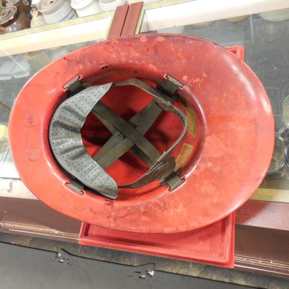 VINTAGE PLASTIC MSA RED FIRE CHIEFS HELMET