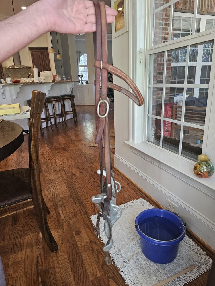 Mikmar Training Bit with Headstall. Used