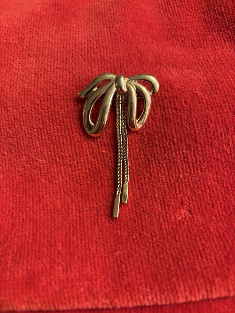 Monet Gold Toned Bow with Gold dangles