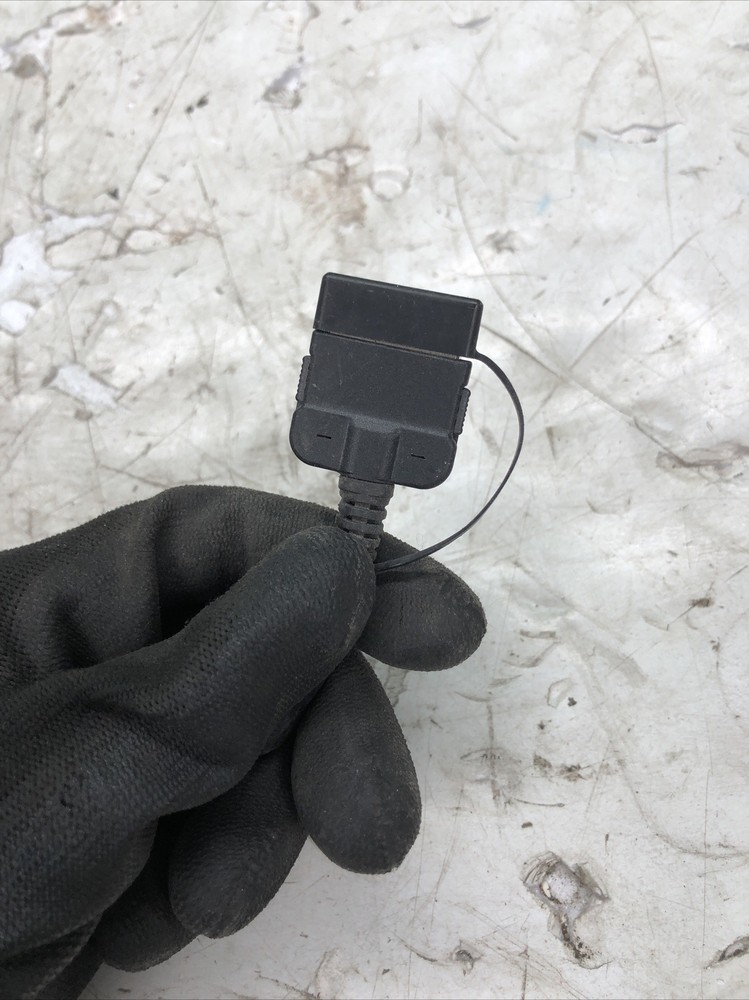 2009-2010 Mazda 6 IPod Interface Adapter Unit Control Module OEM