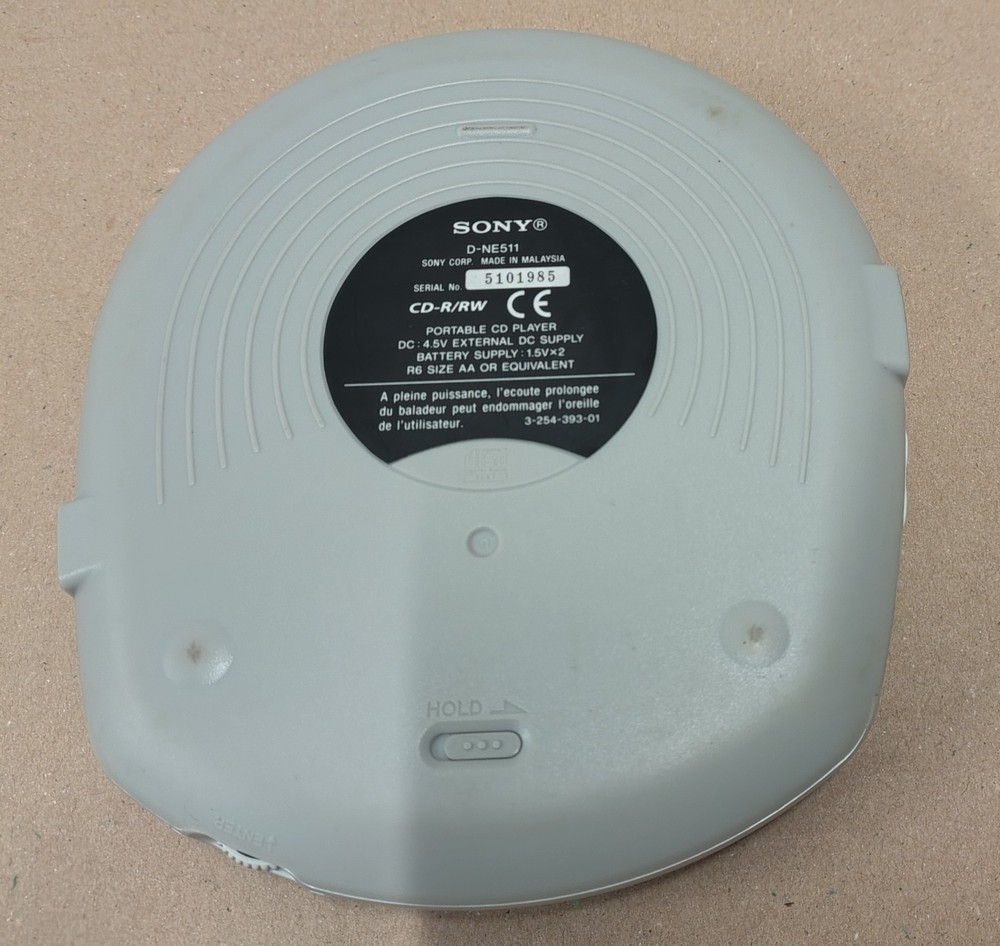 SONY D-NE511 PORTABLE CD MP3 DISC PLAYER DISCMAN NO ACCESSORIES