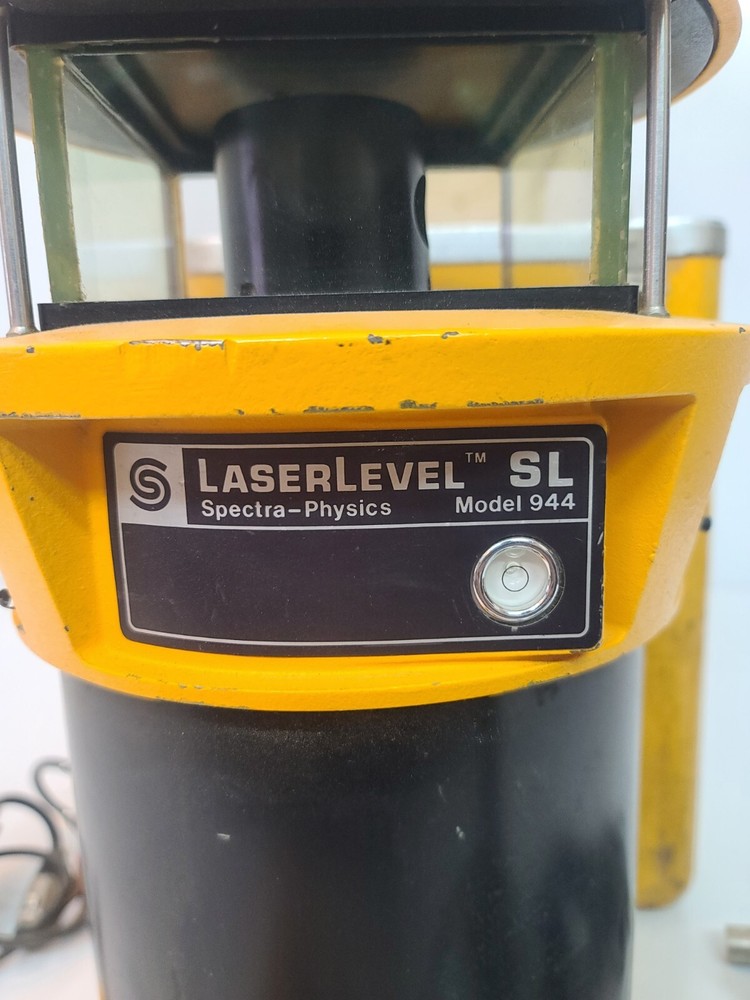 Spectra Physics 944 SL Rotary LaserLevel w/ Case