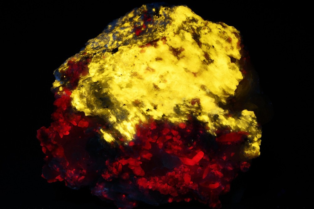 Fluorescent Ruby, Scapolite from China