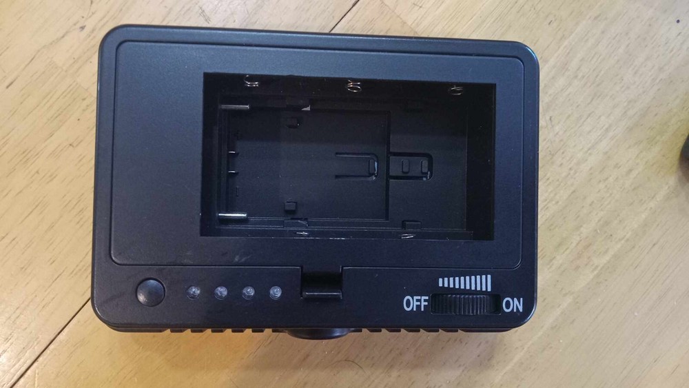 LED Mountable Light for Camera / Video Camera - Excellant Christmas Gift!