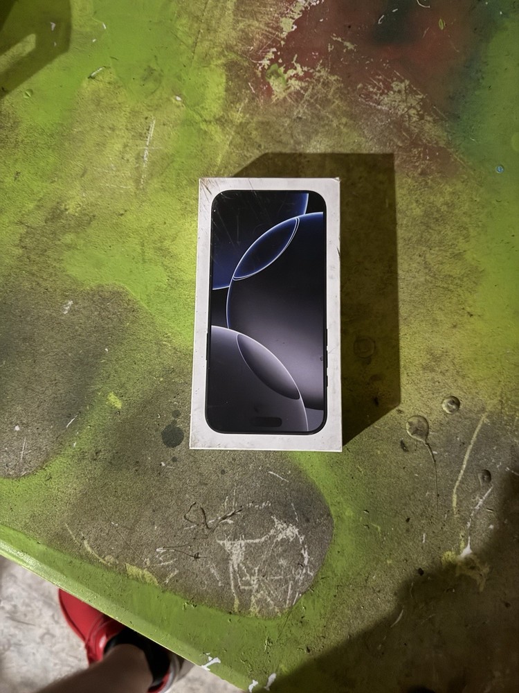 iphone 16 pro max empty box