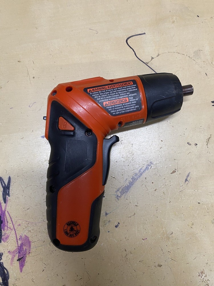 Black and Decker PD400LG Type-1 Cordless Screw Driver
