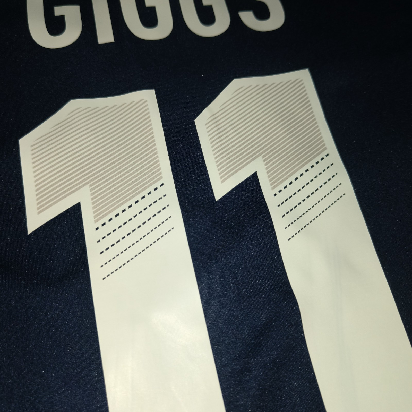 Great Britain Home Football Shirt Jersey 2012 Ryan Giggs Adidas Size S