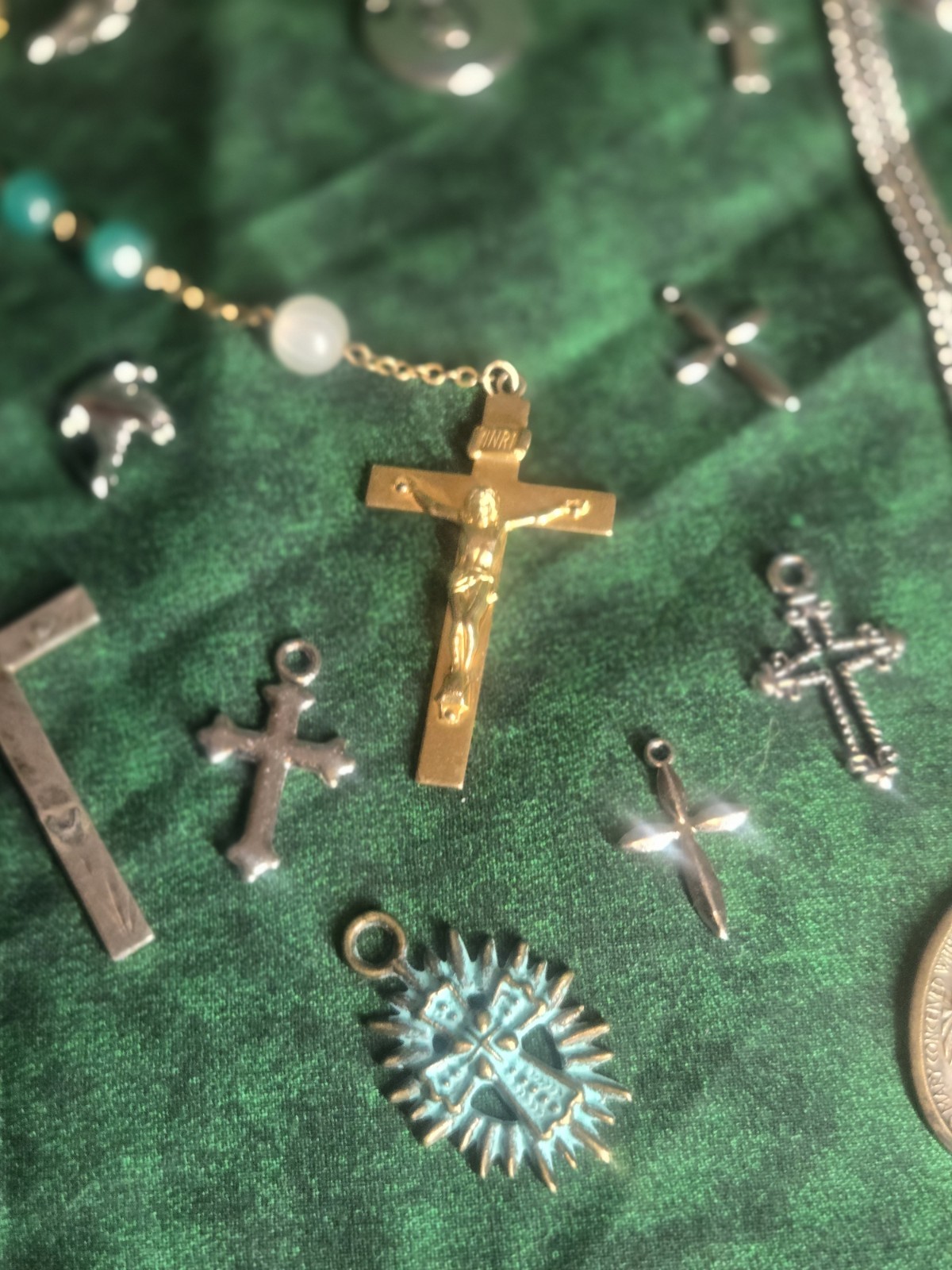 Huge Lot of Cross Necklaces, Pendants, Rosaries, Charms, 22k, sterling, hge.