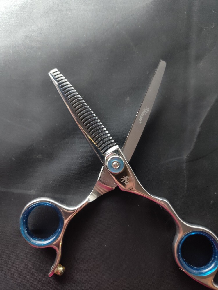 VIPER SHEARS PRO CUTTING, SHINZU TEXTURIZING SHEARS & STRAIGHT RAZOR BUNDLE