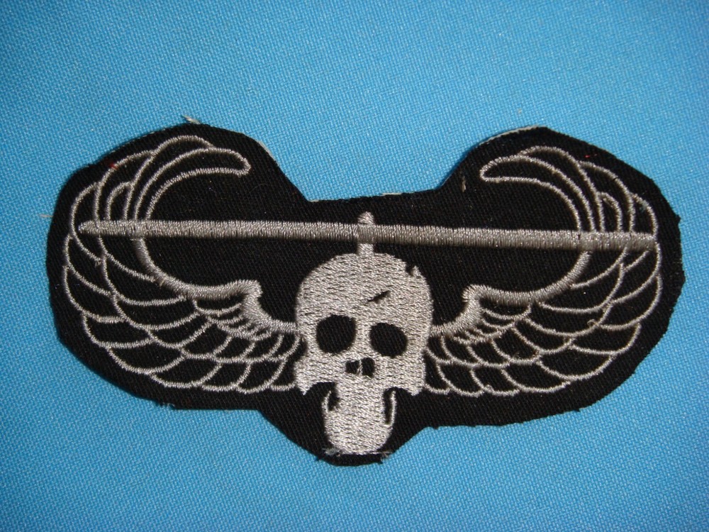 VIETNAM WAR PATCH, US AIR ASSAULT WINGED SKULL