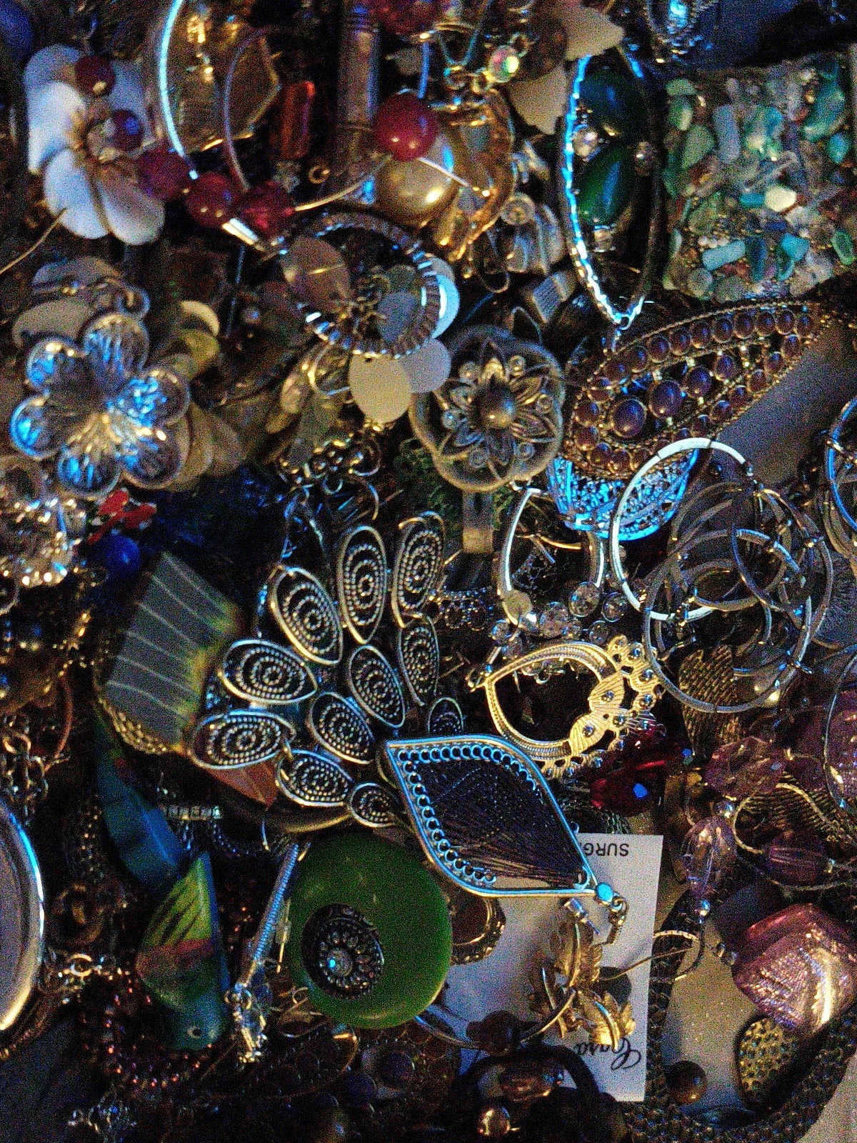 1+Lbs Fashion Jewelry Lot Vintage/Now Assorted Variety +Styles Random Selection