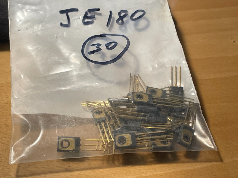 JE180 - MOTOROLA TRANSISTOR.