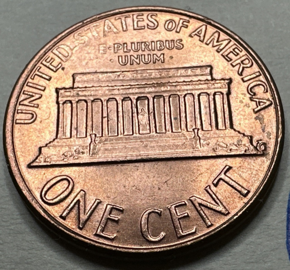 1979 D Lincoln Memorial Cent Penny 425X