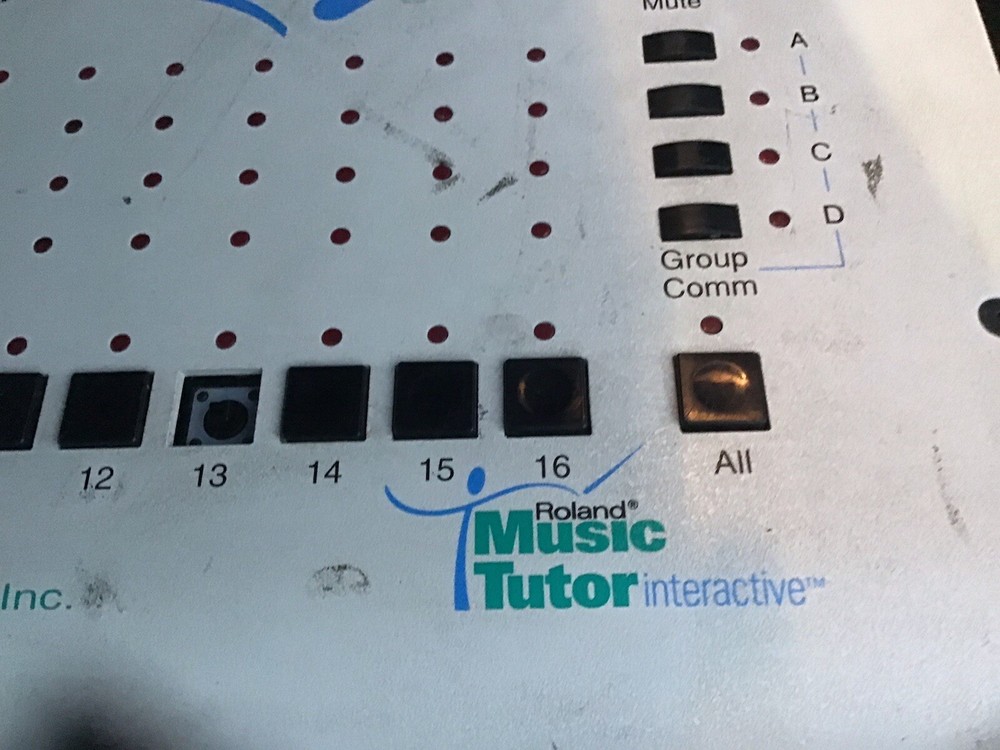 Roland Music Tutor Interactive MTLC-16 Music Tutor Lab Controller