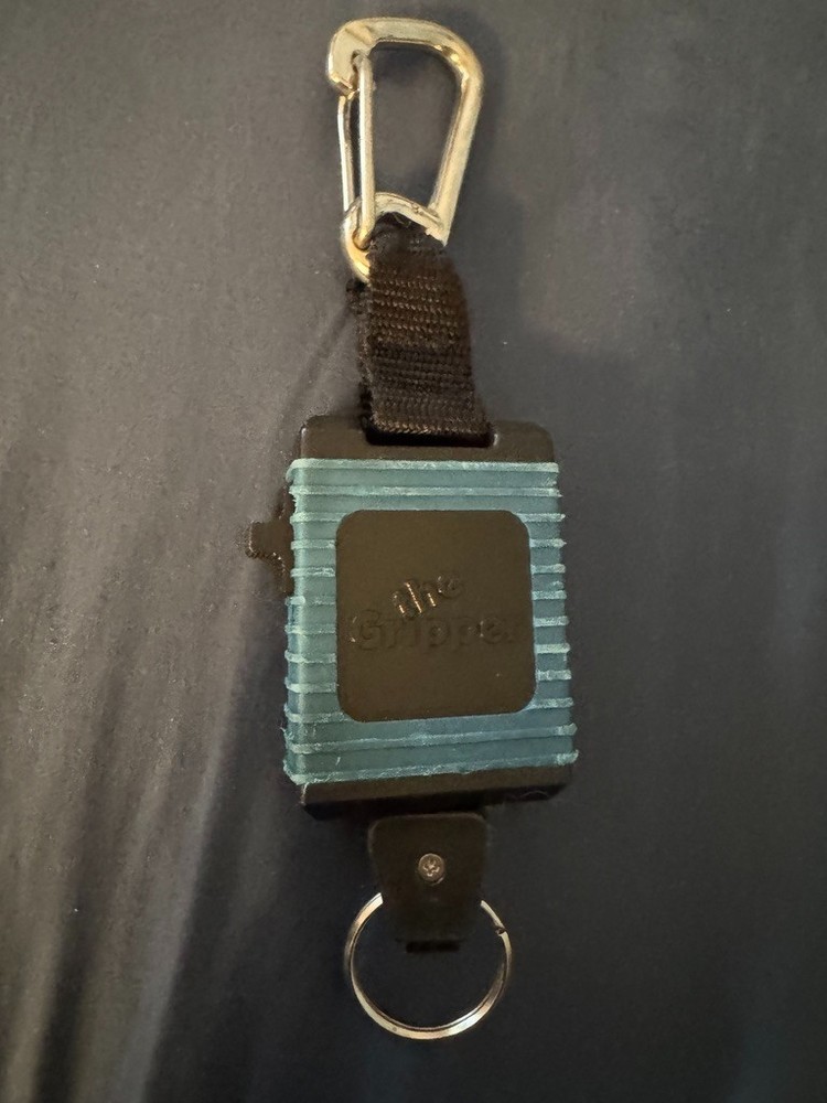 Innovative Scuba Concepts The Gripper Retractable String Strap