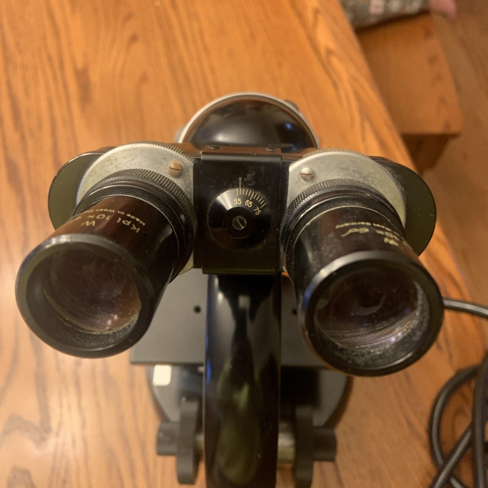 Carl Zeiss - Binocular Microscope with four Objective Lenses