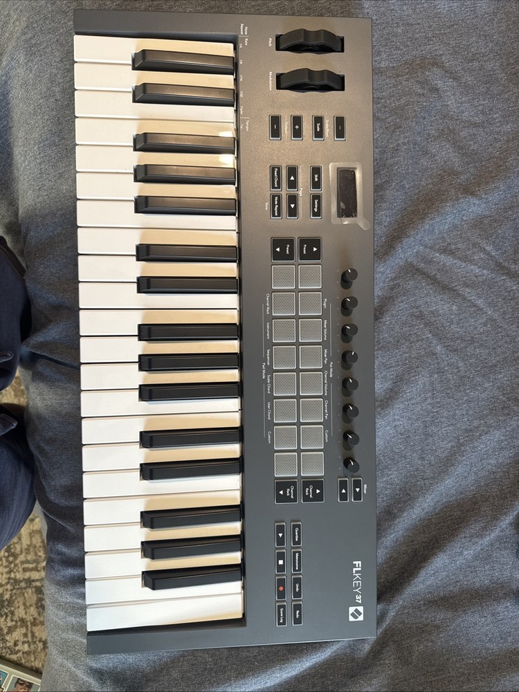 Novation FLkey 37 MIDI Keyboard Controller
