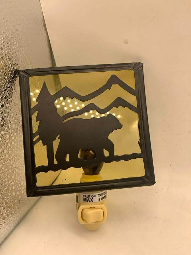 EUC Park Designs Lodge Rustic Bear and Mountain Theme Night Light