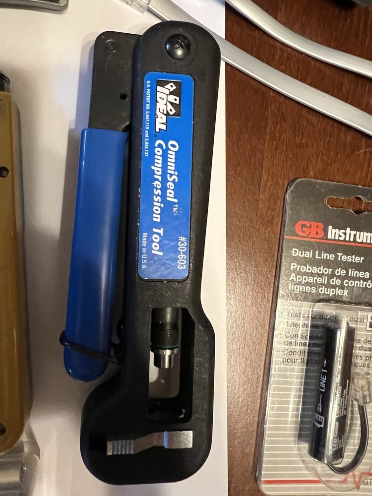 Home Network & Coax Tool Kit – Cable Tester, Compression Tool, F Connectors