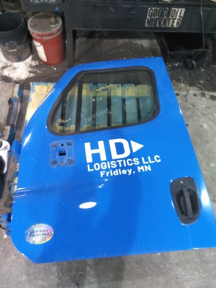 For 2015 FREIGHTLINER CASCADIA 113 DOOR ASSEMBLY Left , MN
