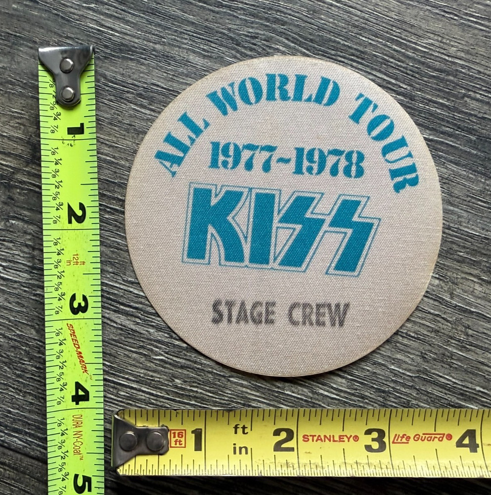 KISS Pass Love Gun Alive 2 Tour 1977 1978 Crew Round Blue Vintage Kiss Aucoin