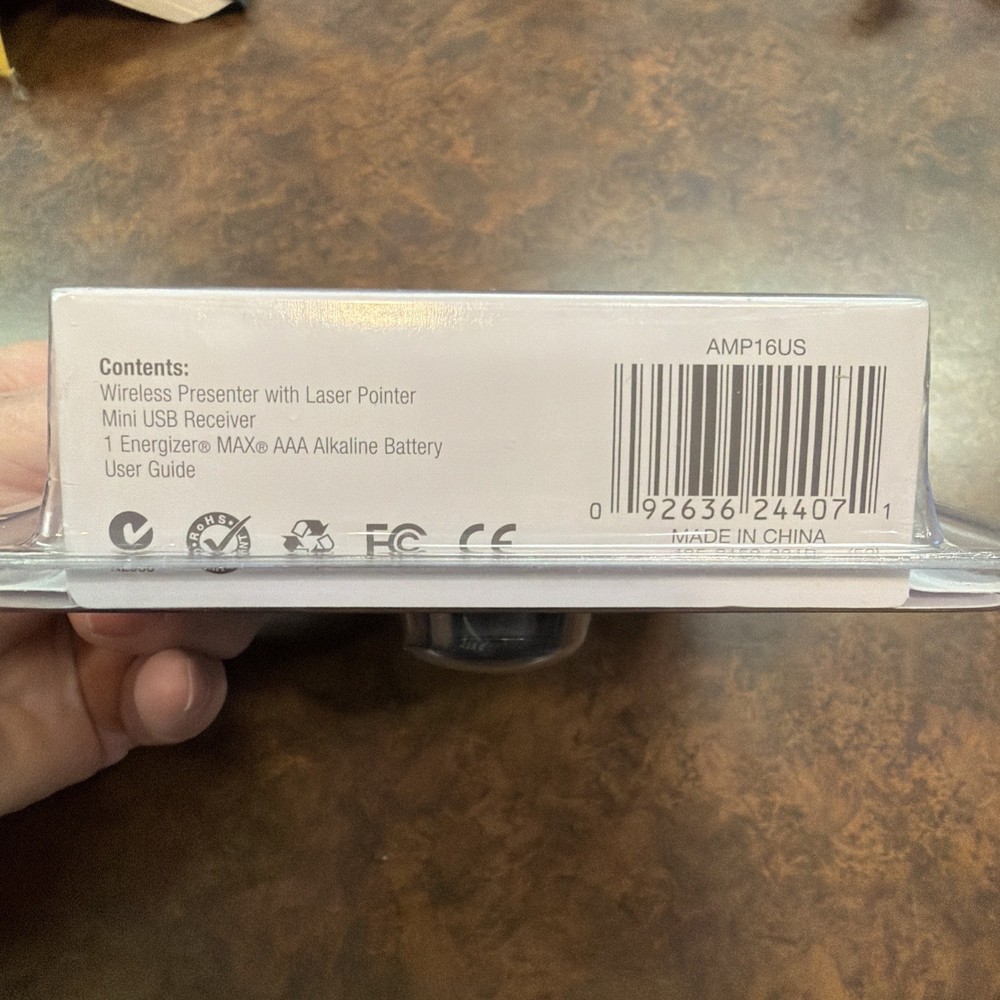 Targus AMP16US Wireless Presenter w/Laser Pointer 50ft Range NIP. *Read descptn*