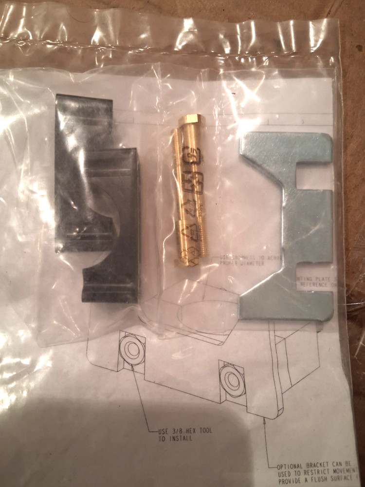 ADC COMMSCOPE FEC-ACCCLMP01 CABLE CLAMP KIT: stackable for FEC cabinets