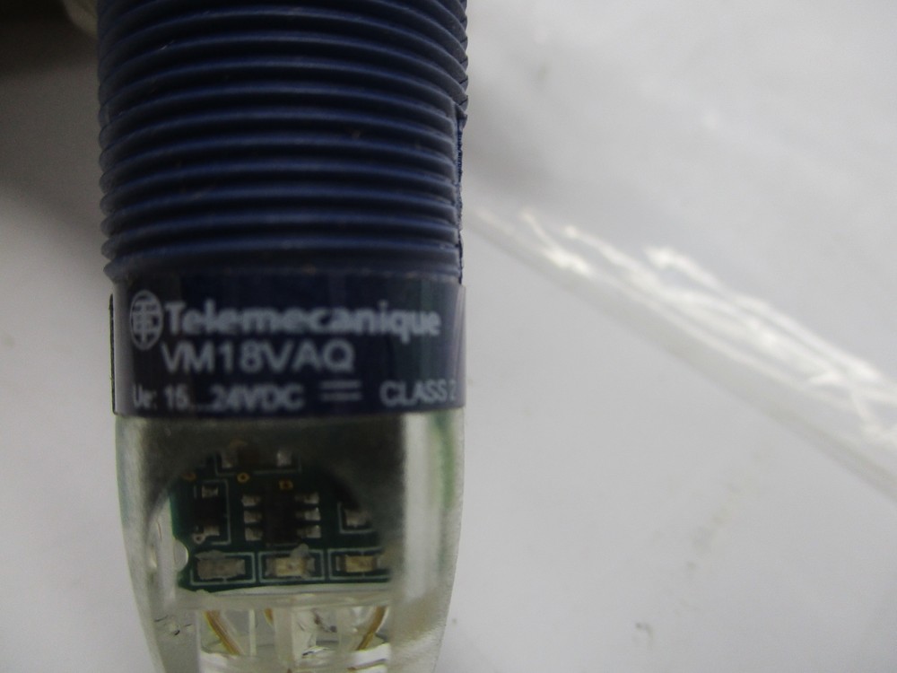 TELEMECANIQUE VM18VAQ SENSOR NSNP