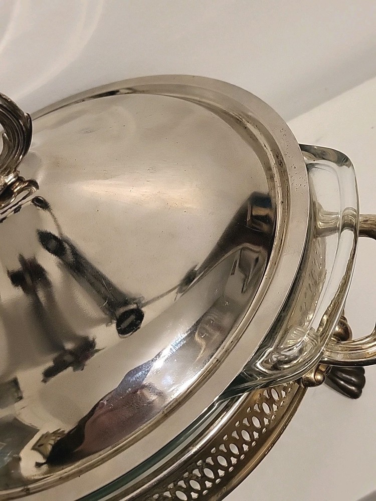 VTG Covered Casserole & Silver Plate 10" Glass Baking Dish Elegant Serving Set