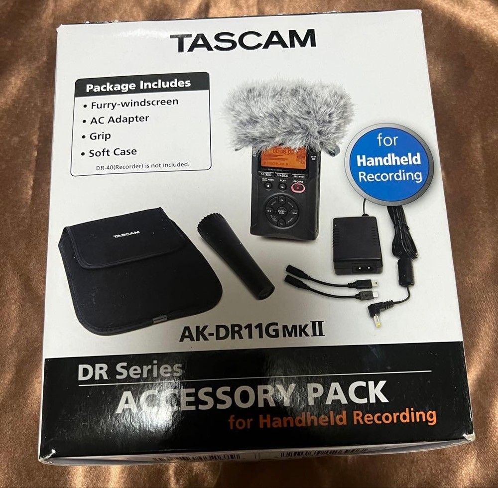 TASCAM DR-05X Portable Recorder All Function Tested w/ Box Manual