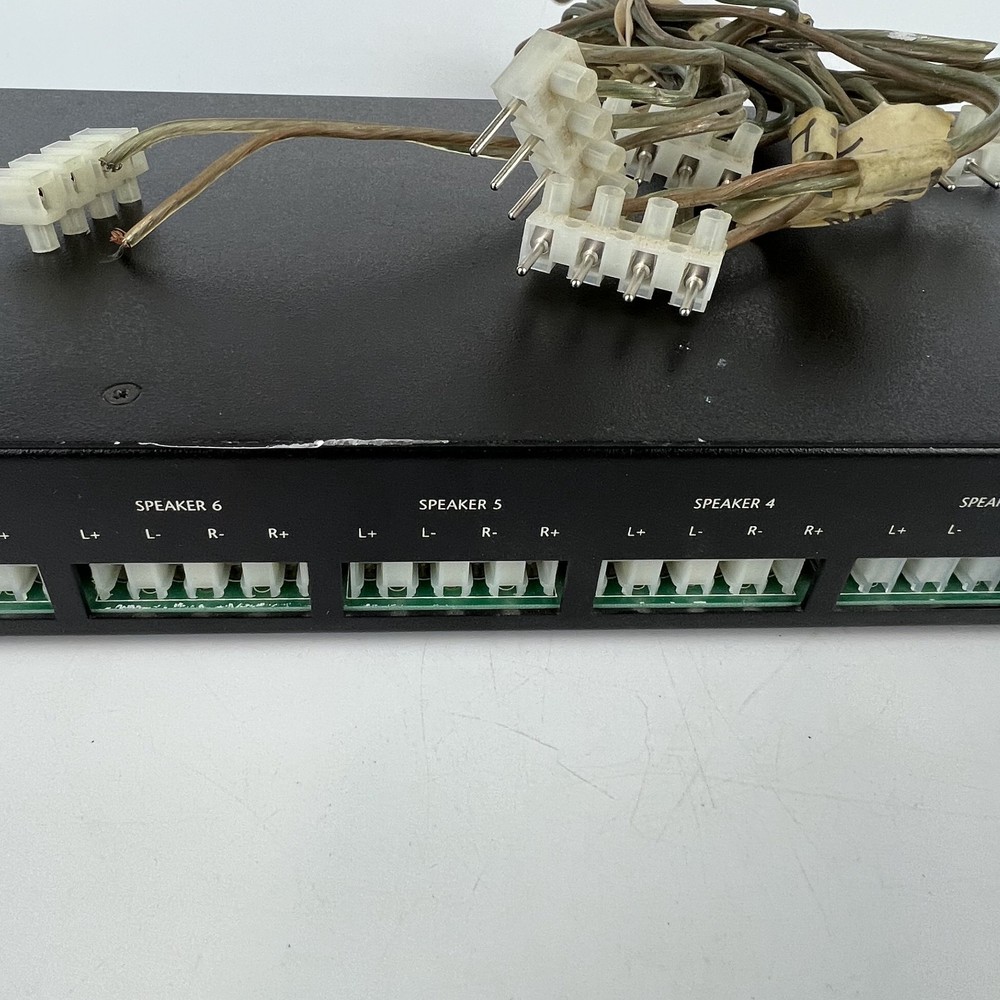 Niles SVL-6 6-Zone Speaker Selector Switch Volume Control System Untested