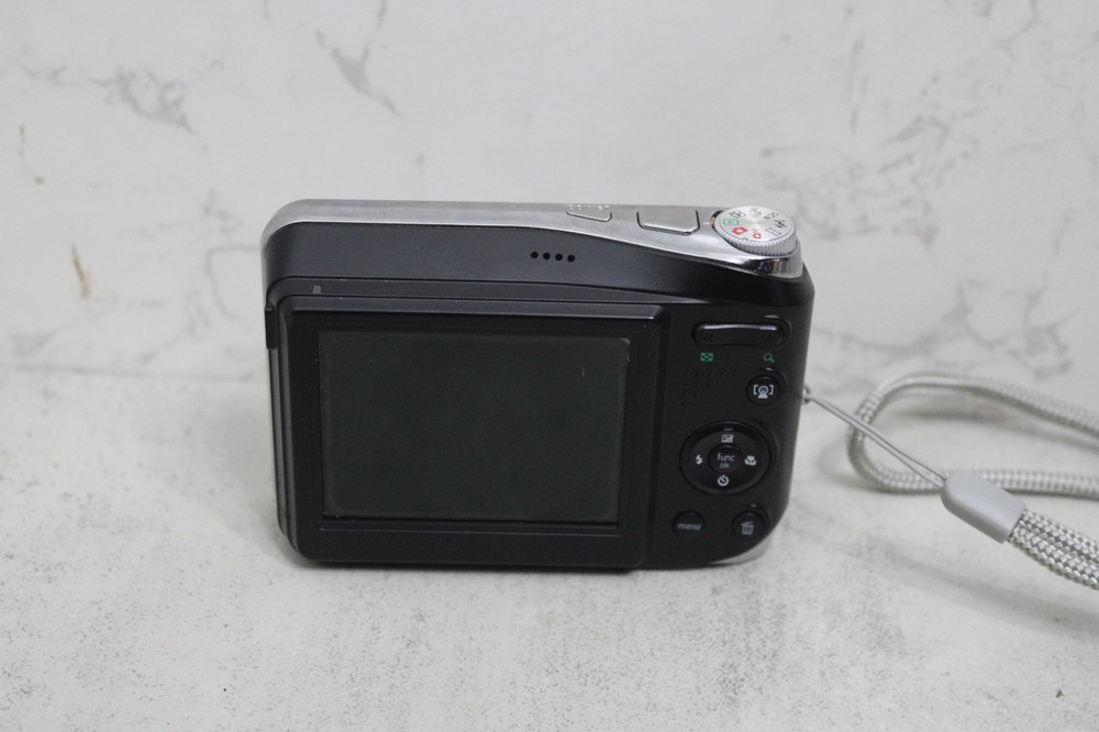 GE W1000 Black 10.0MP Digital Camera - TESTED WORKING READ